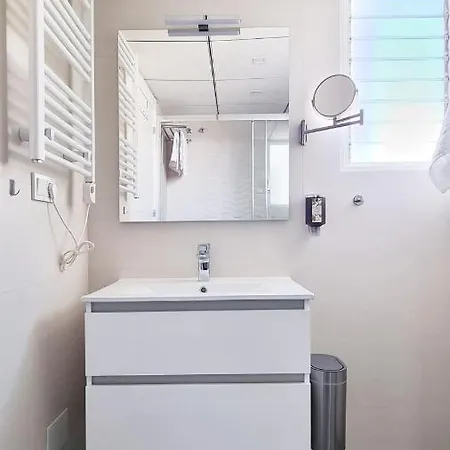 Torre Buena Vista Apartment